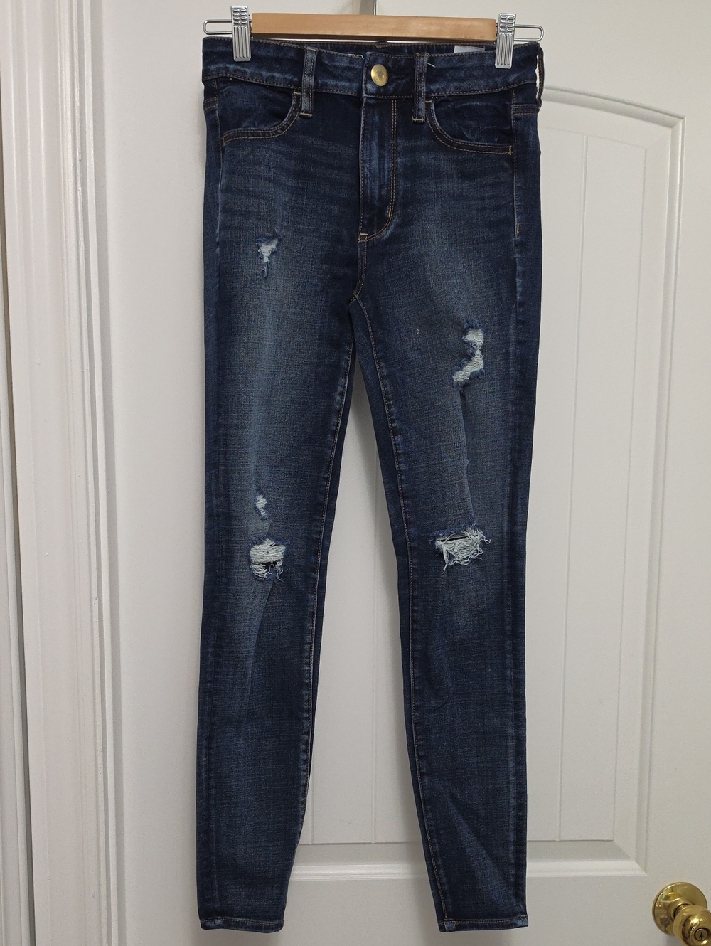 American Eagle Outfitters Dark Blue Distressed Skinny Jeans - Size 4